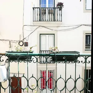 alfama-de-paixao.hotels-lisbon-portugal.com/